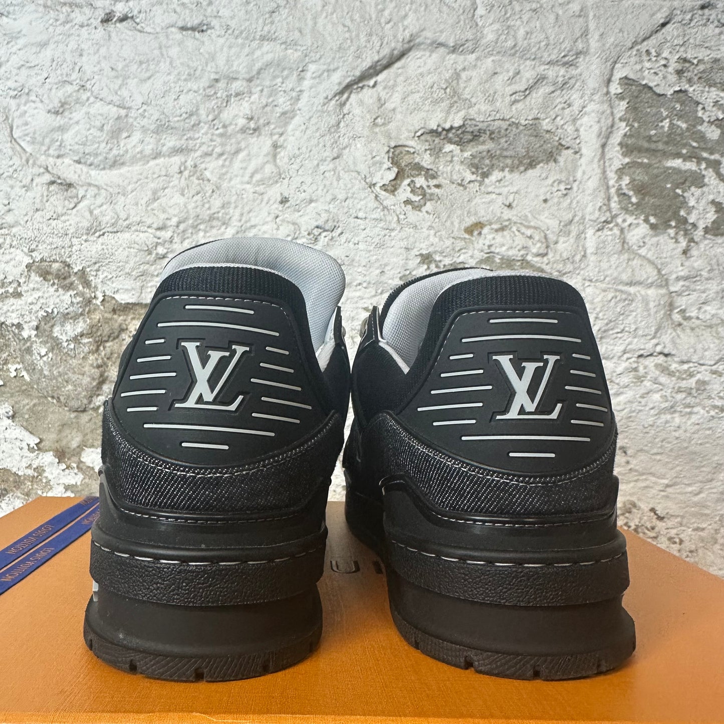 Louis Vuitton Black Denim Monogram Trainer Sneaker Sz 9 (7.5LV)