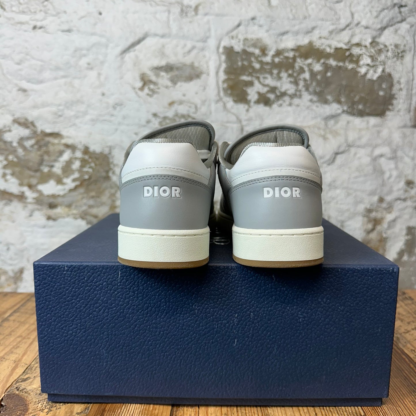 Dior B27 Oblique Grey White Sneaker Sz 7 (40)