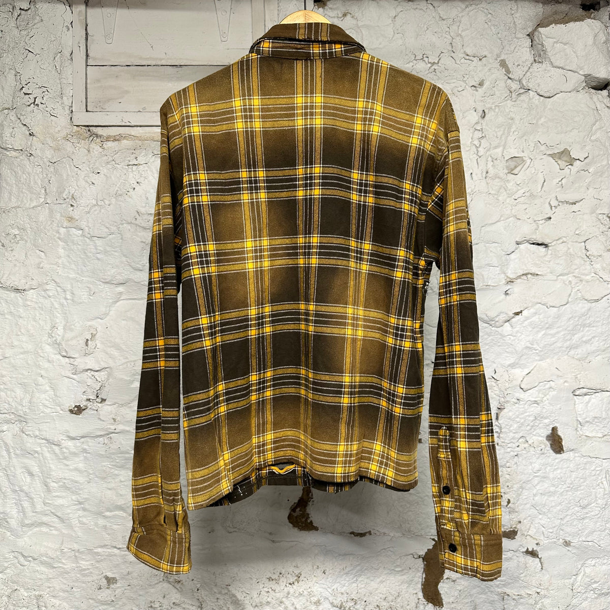Vale Chocolate Checkered Rhinestone Flannel Sz M