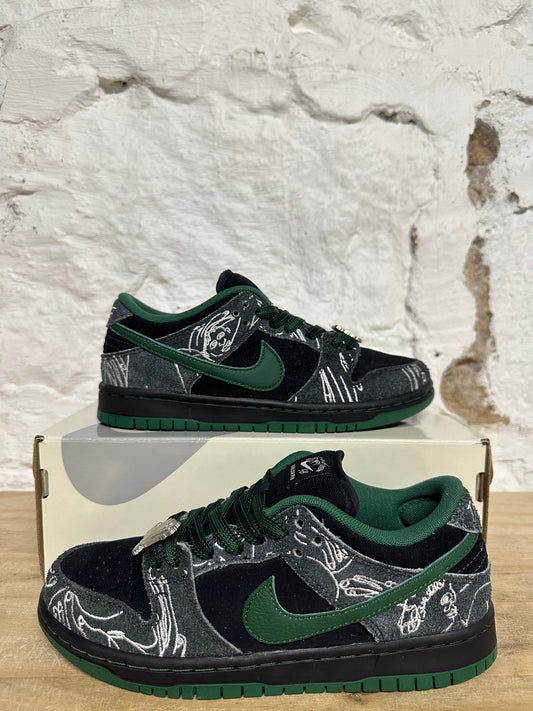 Nike SB Dunk Low There Skateboards Sz 4.5 DS