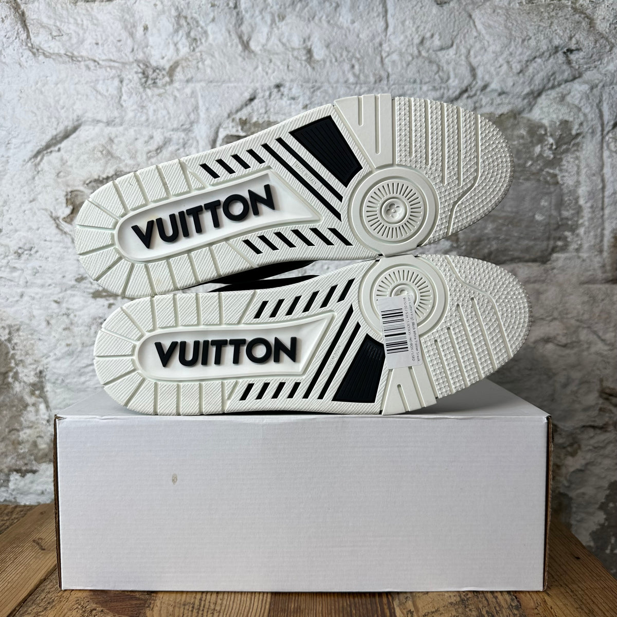 Louis Vuitton High Black White Trainer Sneaker Sz 11.5 (10LV)
