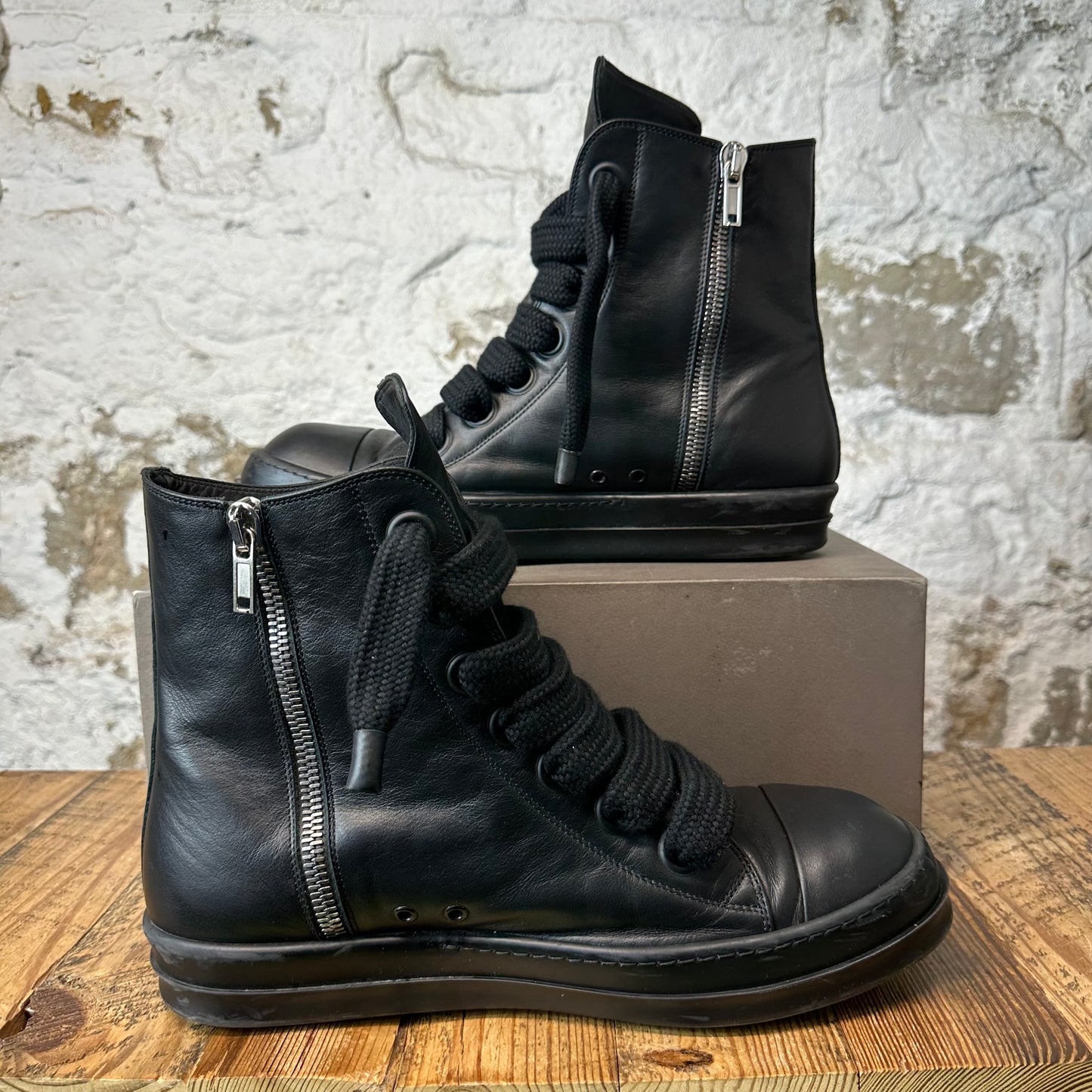 Rick Owens High Jumbo Lace Triple Black Sneaker Sz 15 (48)