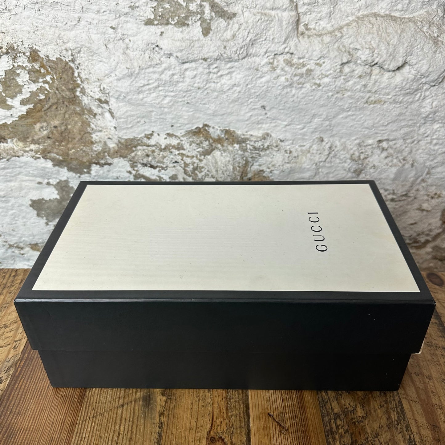 Gucci Rython Iridescent Logo Black Sneaker Sz 6.5 (39.5)