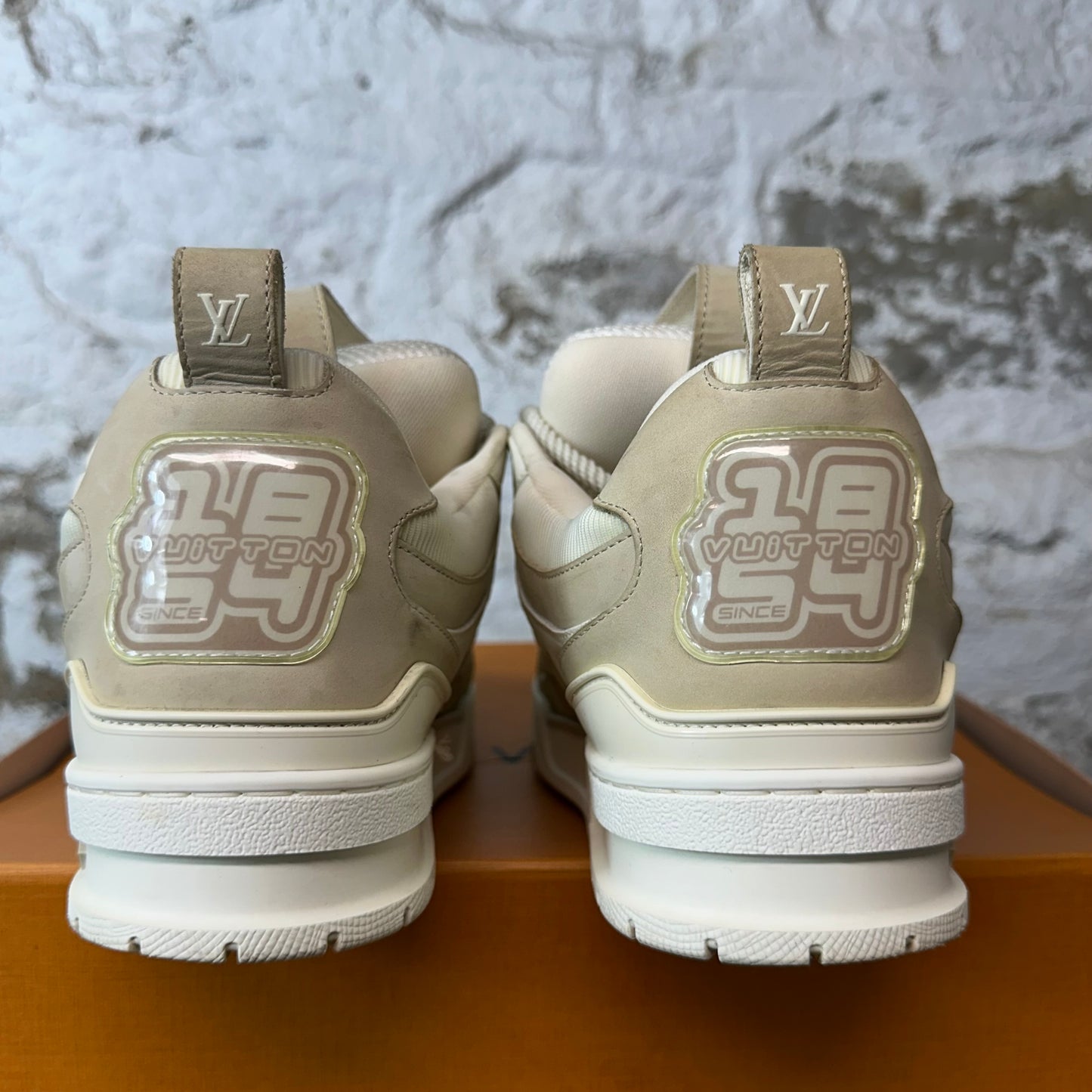Louis Vuitton Beige Cream Skate Sneaker Sz 8.5 (7LV)
