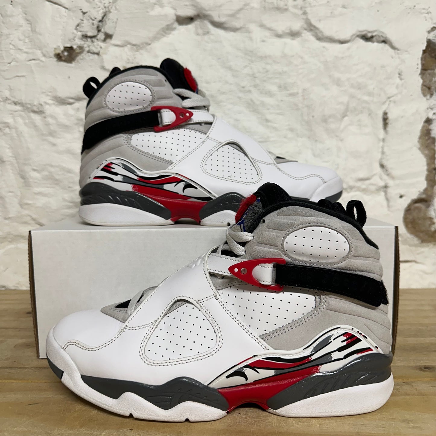 Air Jordan 8 Bugs Bunny (2025) Sz 8.5