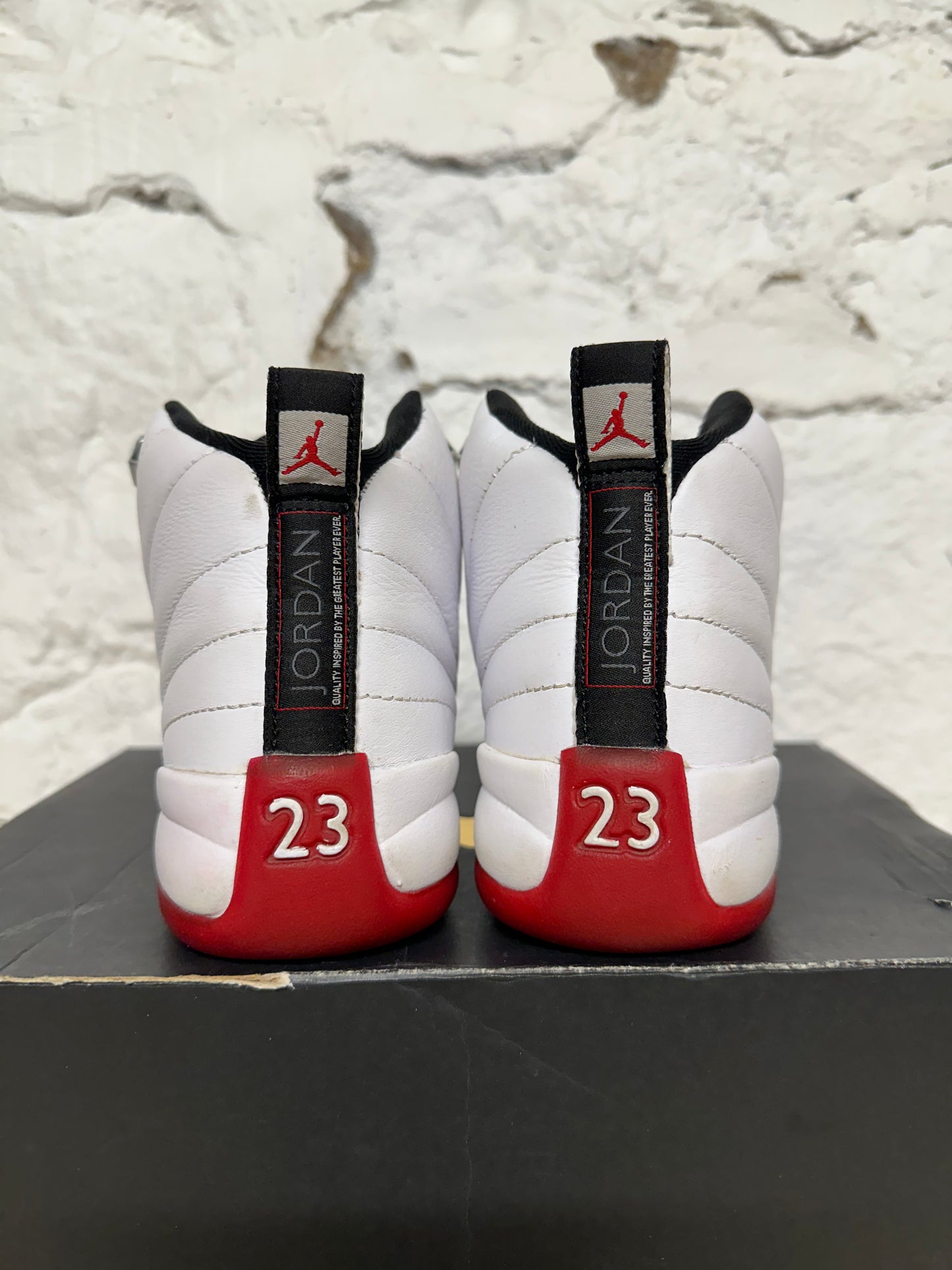 Air Jordan 12 Cherry Sz 5.5Y
