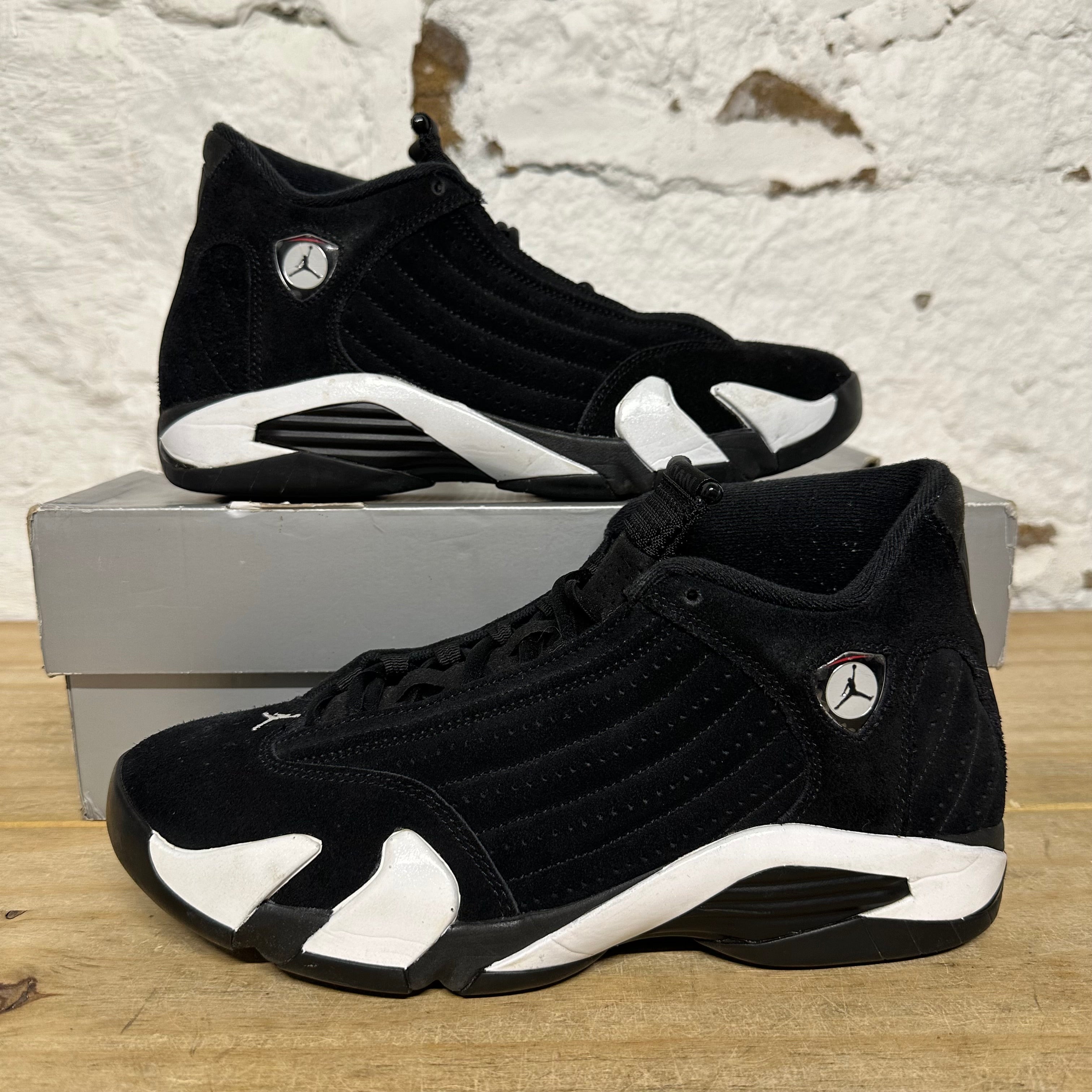 Air Jordan 14 Black White Sz 9.5