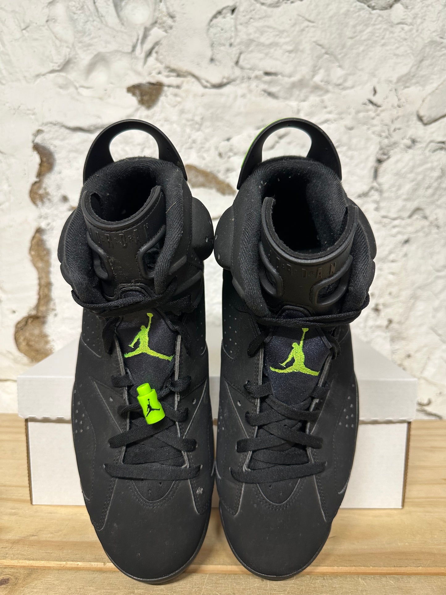 Air Jordan 6 Electric Green Sz 11.5