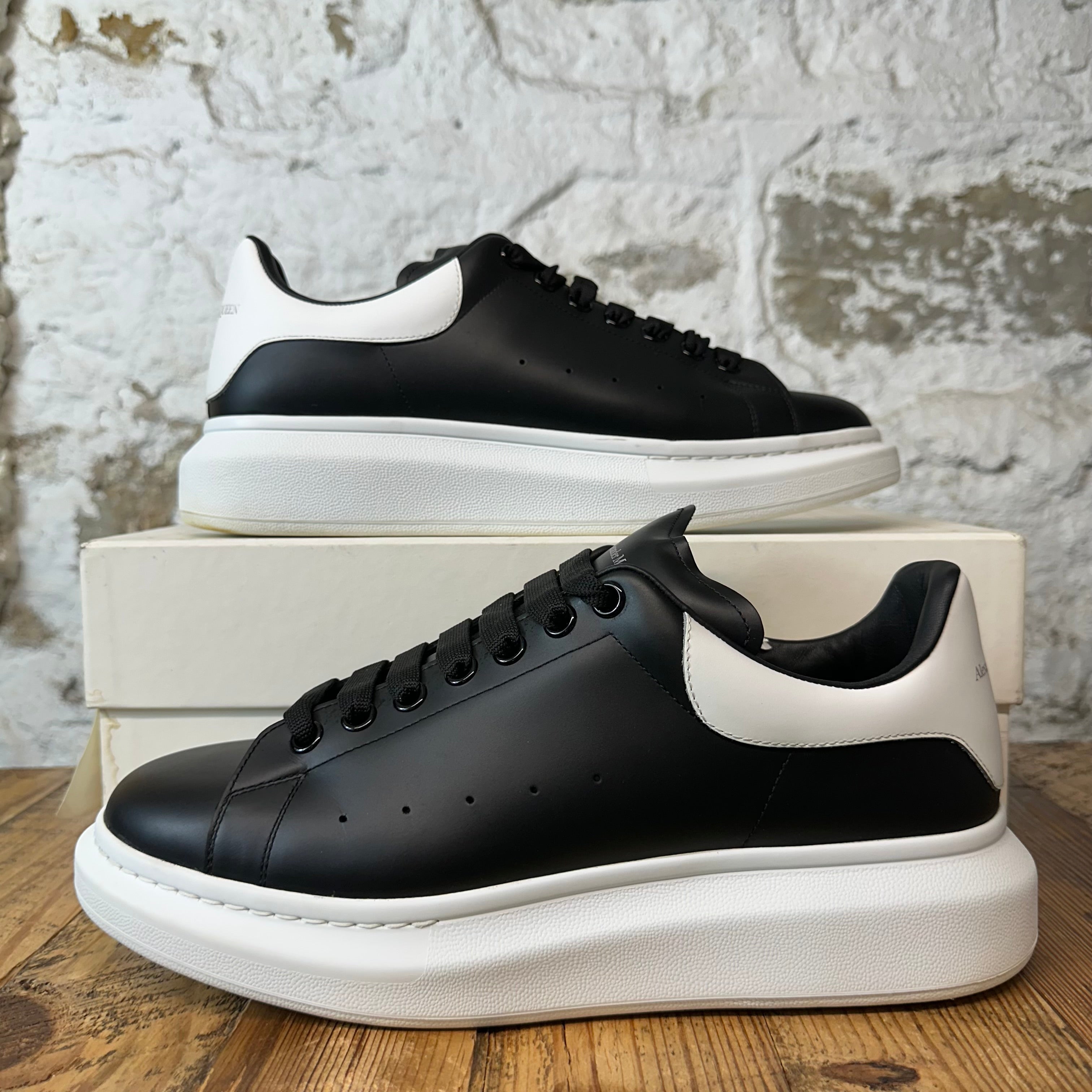 Alexander McQueen White Tab Black White Sneaker Sz 11 (44)