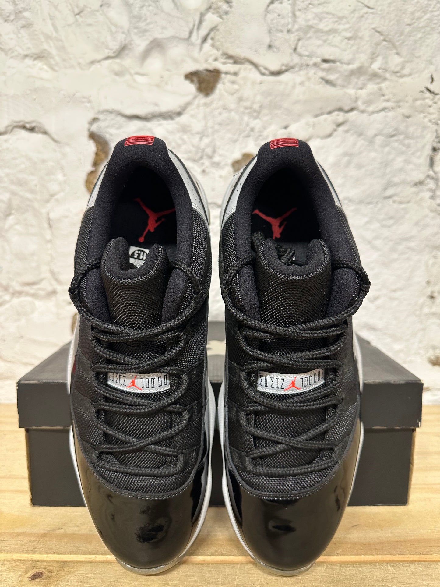Air Jordan 11 Low Infrared 23 Sz 11.5