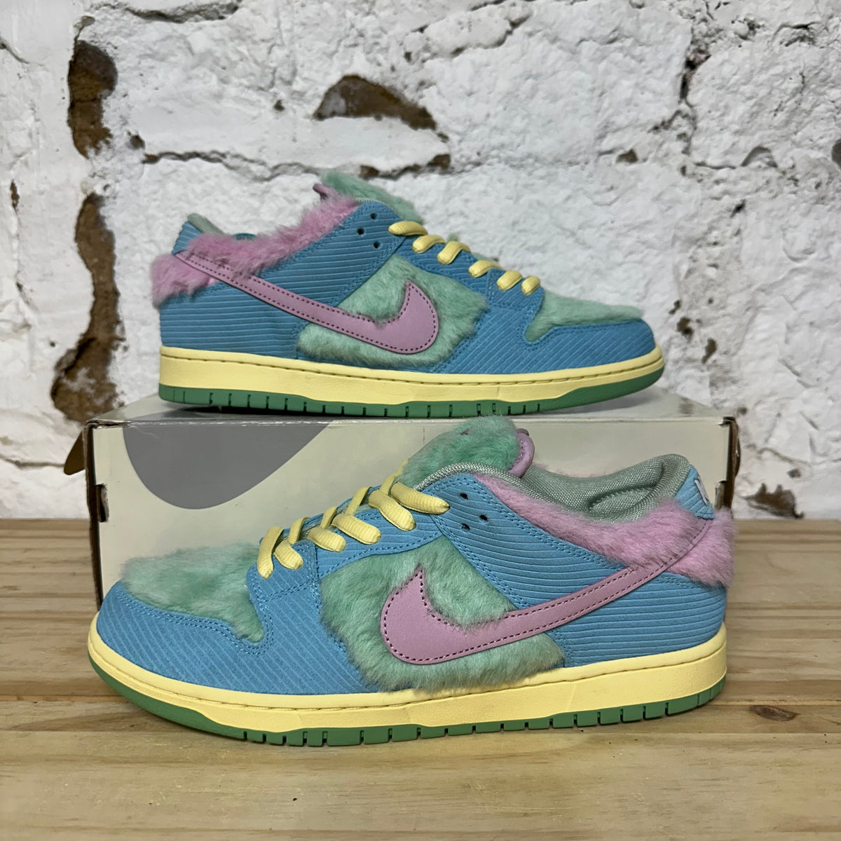 Nike SB Dunk Low Verdy Sz 10.5 DS