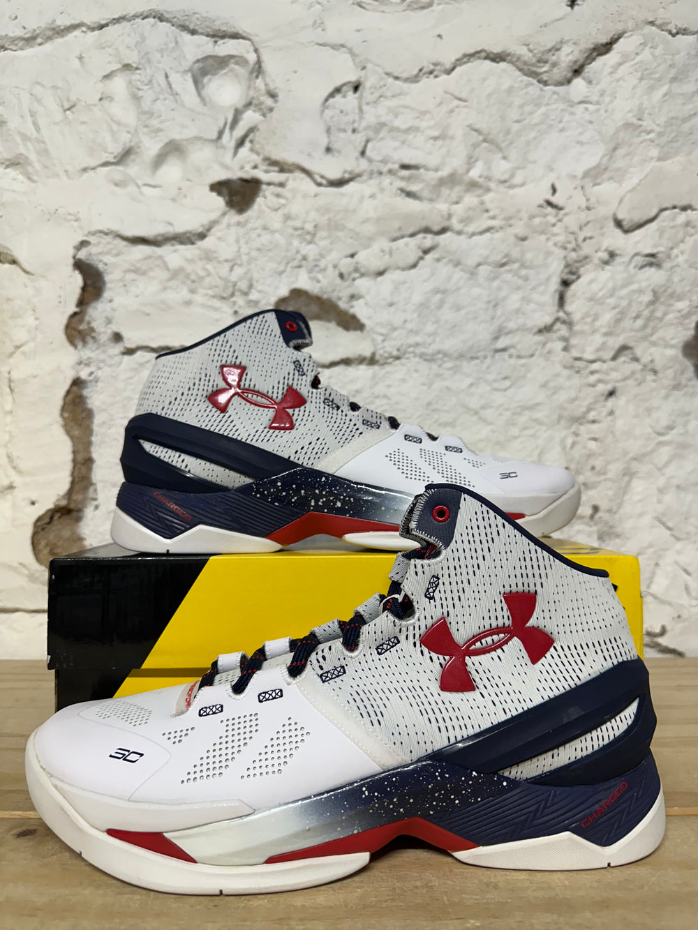 Under Armour Curry 2 USA Sz 10 DS