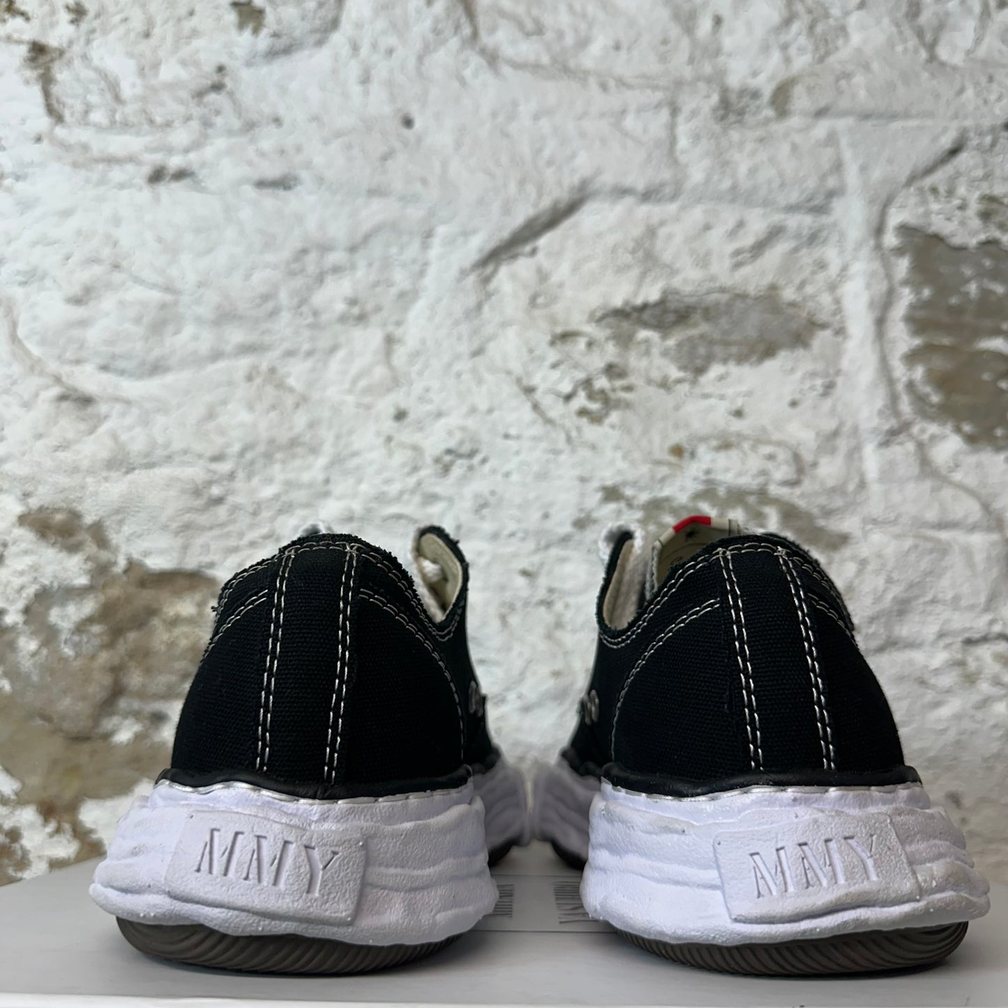 Maison Mihara Black White Peterson 23 Sneaker Sz 7 (40)