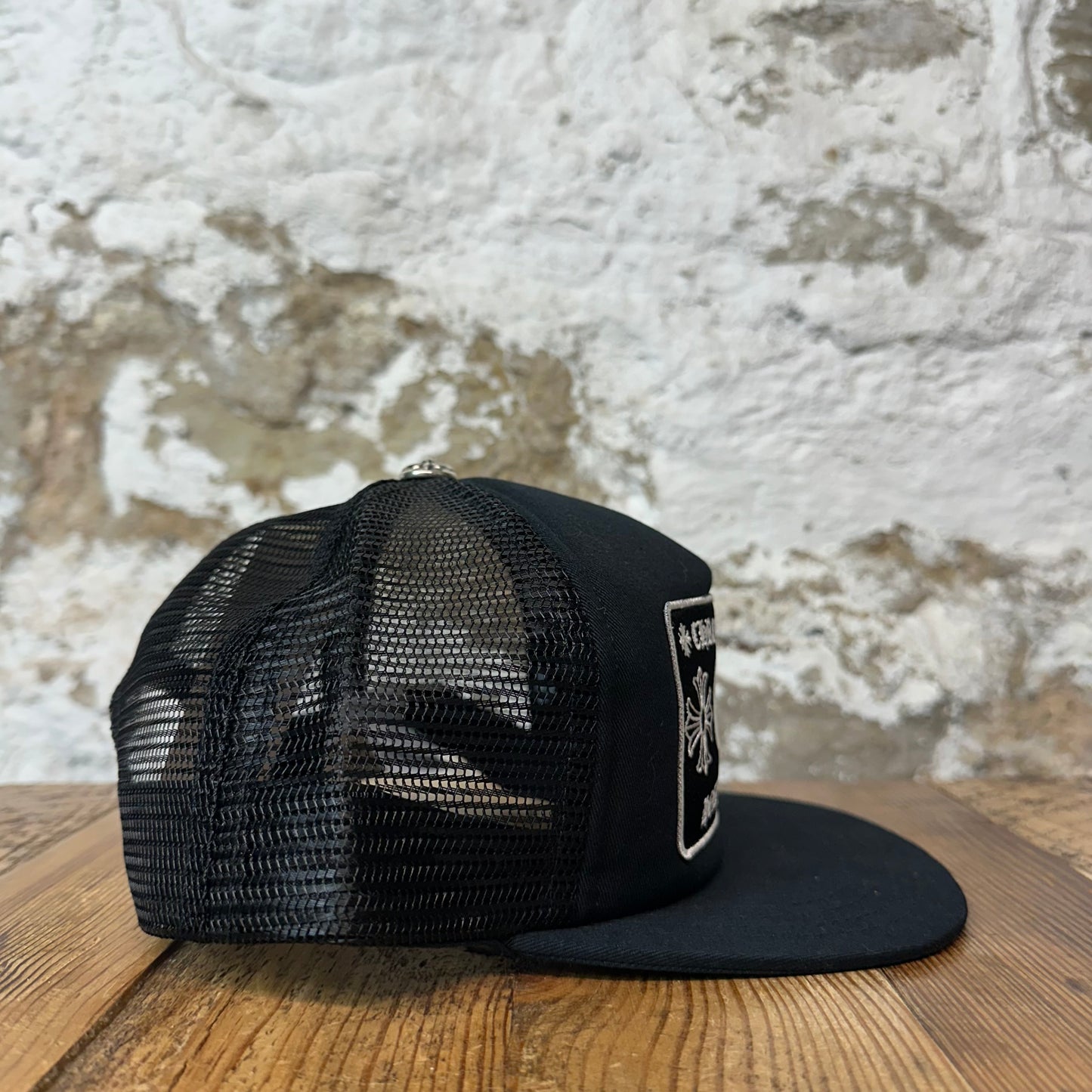 Chrome Hearts CH Hollywood Black White Trucker Hat DS