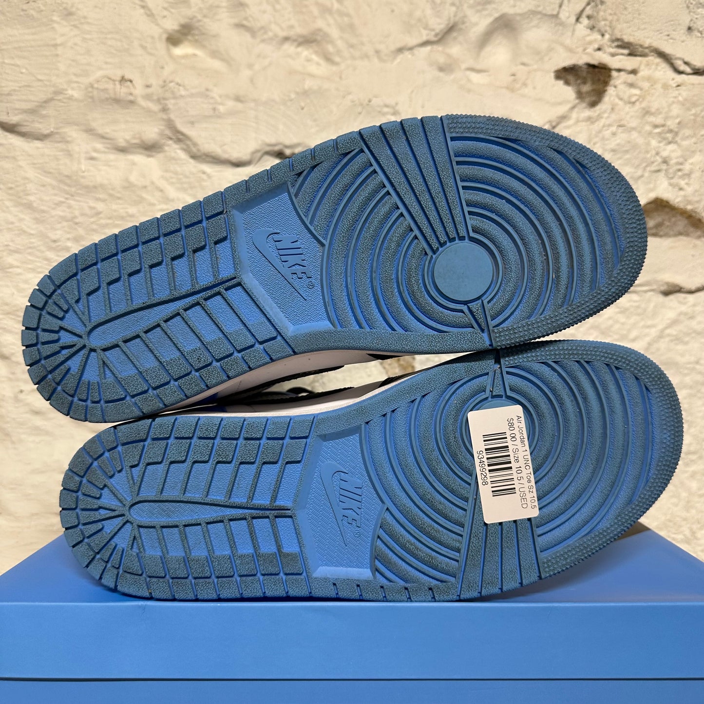 Air Jordan 1 UNC Toe Sz 10.5