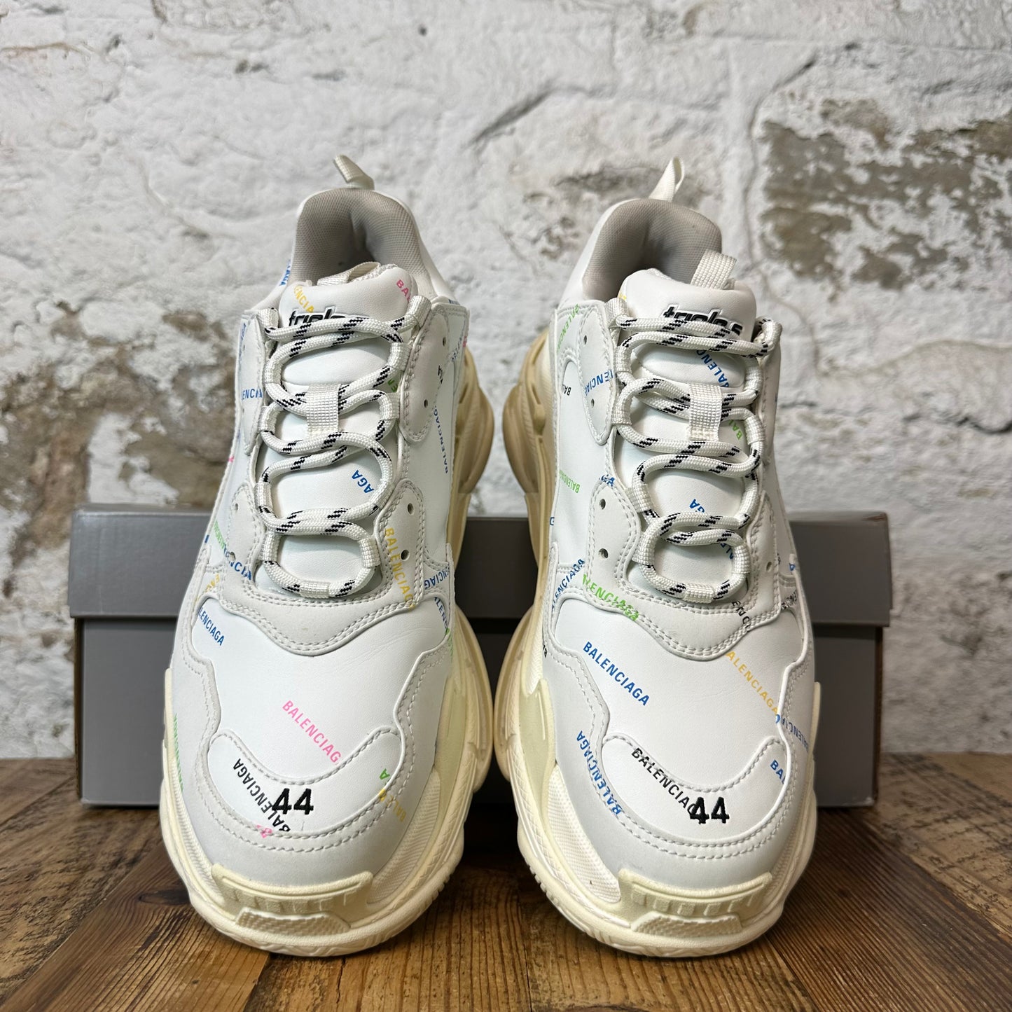 Balenciaga Triple S Multicolor Spell White Cream Sneaker Sz 11 (44)