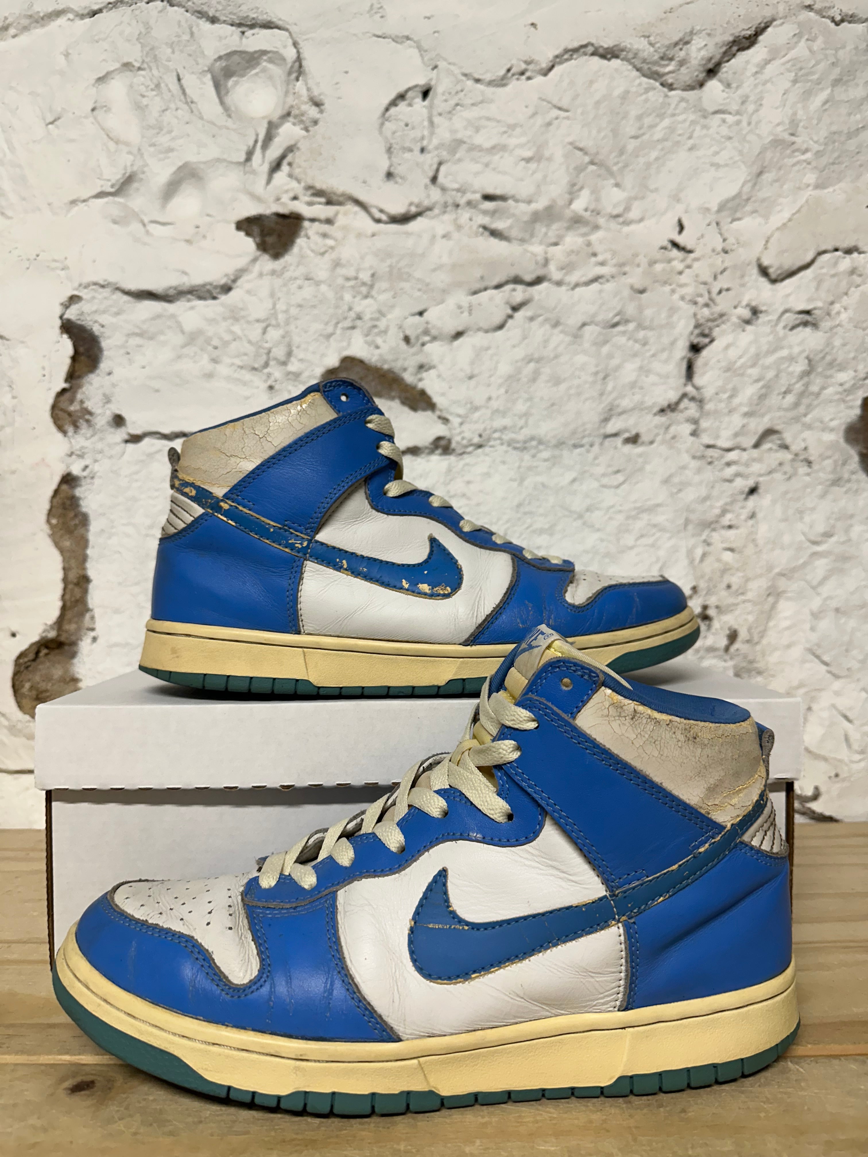 Nike SB Dunk High UNC (1999) Sz 9.5