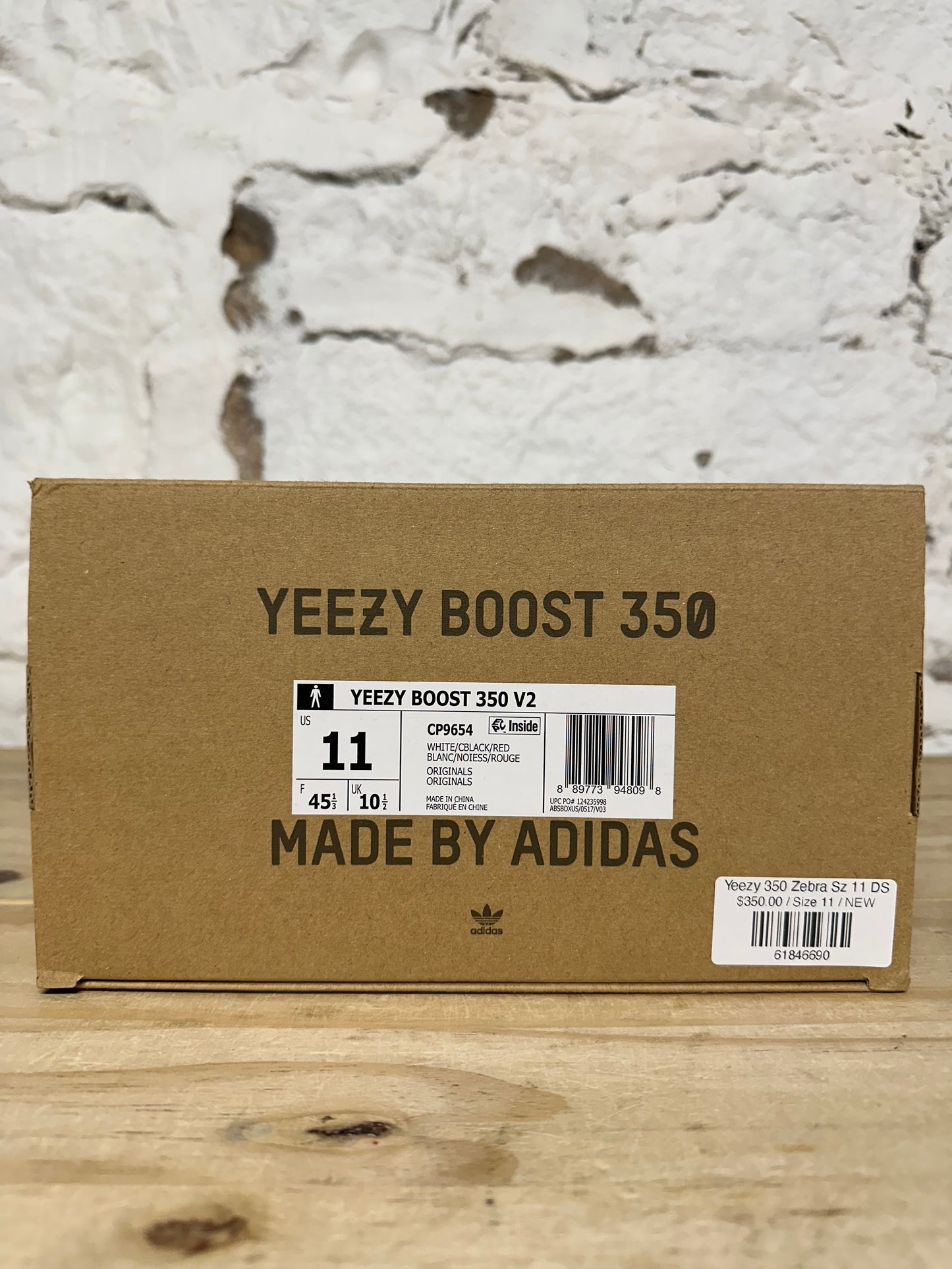 Yeezy 350 V2 Zebra Sz 11 DS
