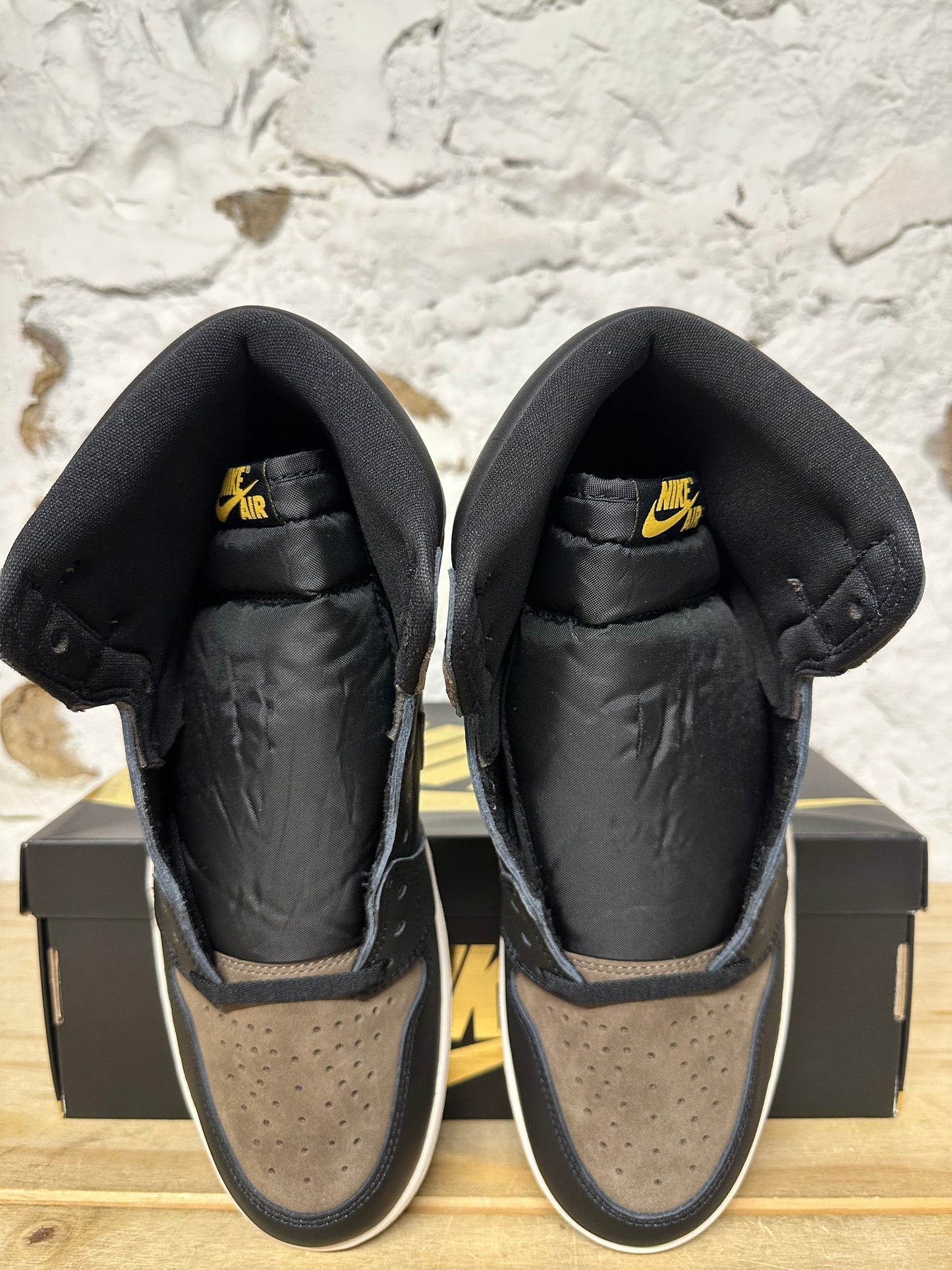 Air Jordan 1 Palomino Sz 11.5 DS