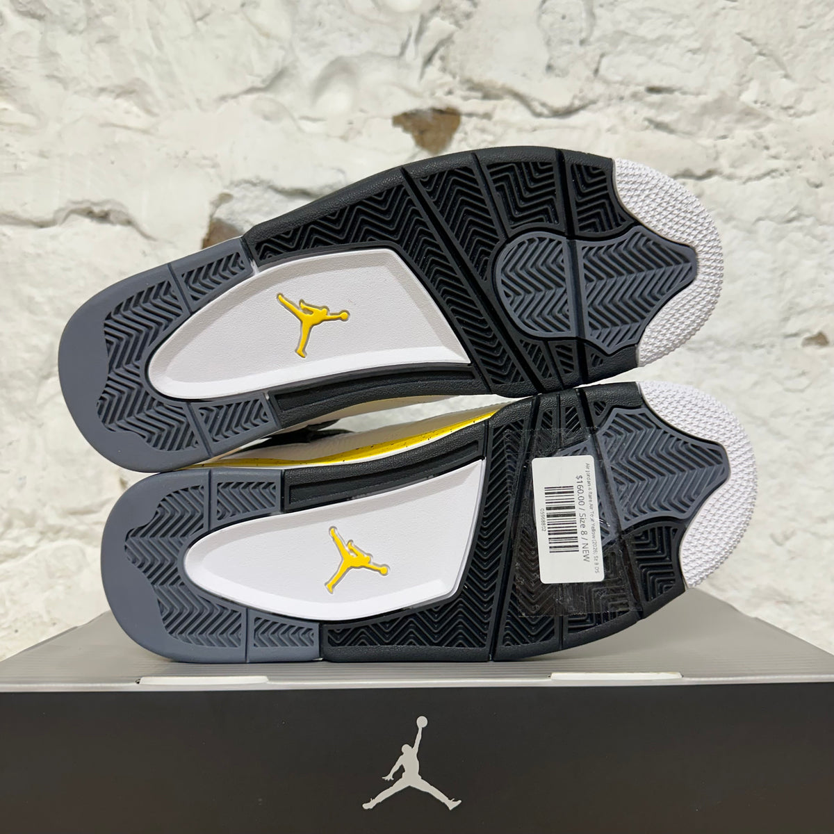 Air Jordan 4 Rare Air Tour Yellow (2026) Sz 8 DS