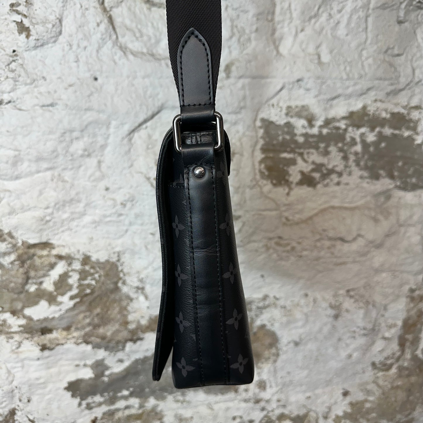 Louis Vuitton District PM Graphite Messenger Bag