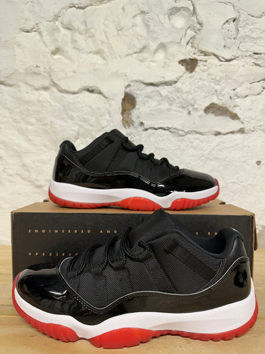 Air Jordan 11 Low Bred Sz 10