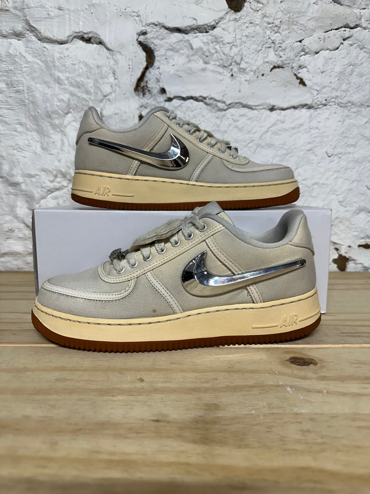 Nike Air Force 1 Low Travis Scott Sail Sz 8.5