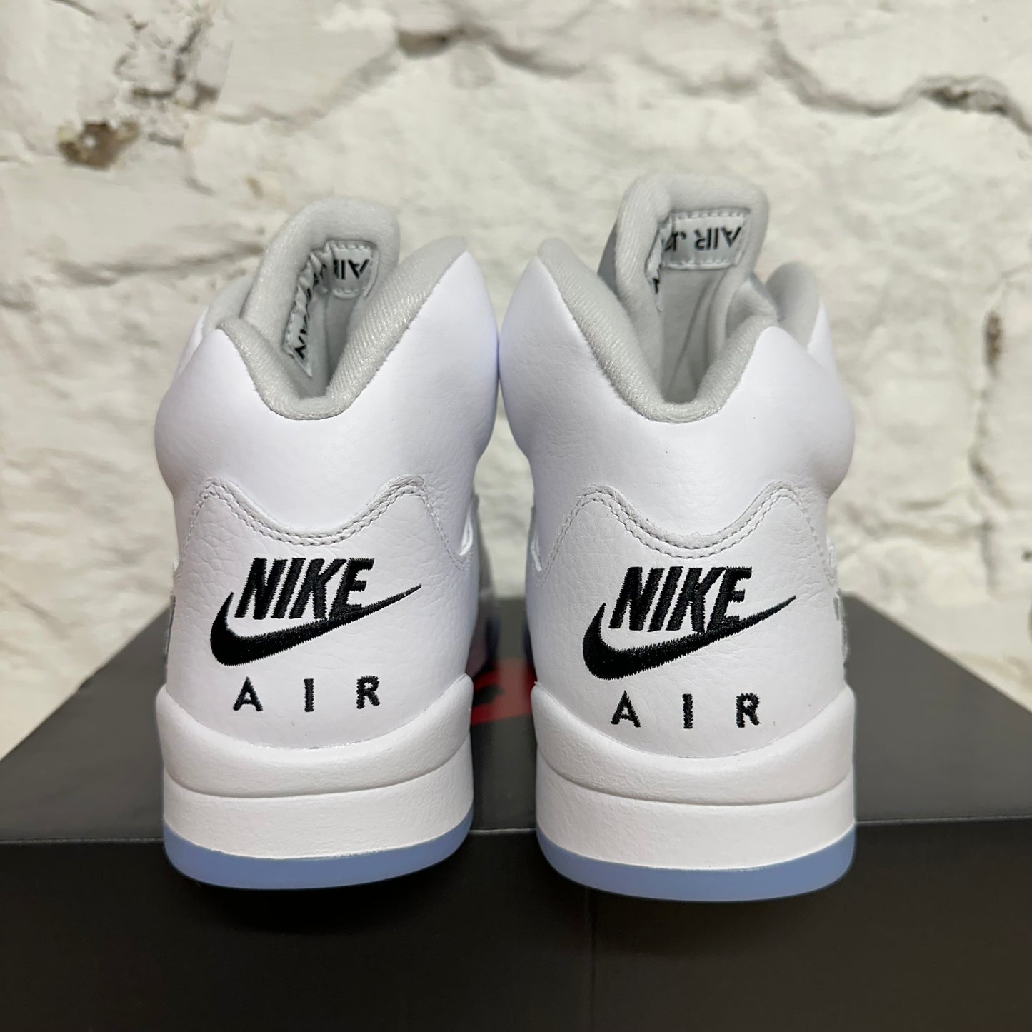 Air Jordan 5 White Metallic (2026) Sz 9.5 DS