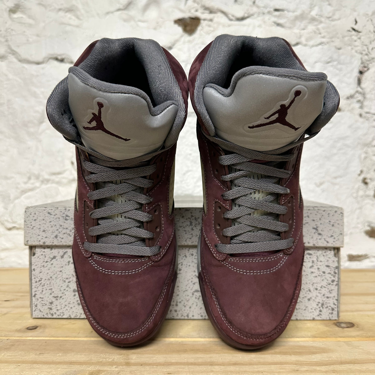 Air Jordan 5 Burgundy (2023) Sz 9.5