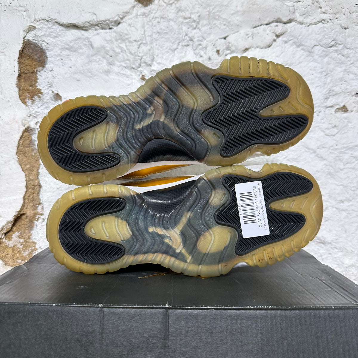 Air Jordan 11 Low Closing Ceremony Sz 7Y
