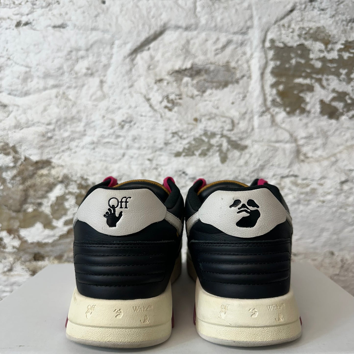 Off White Out Of Office Mustard Gray Sneaker Sz 7 (40) No Box