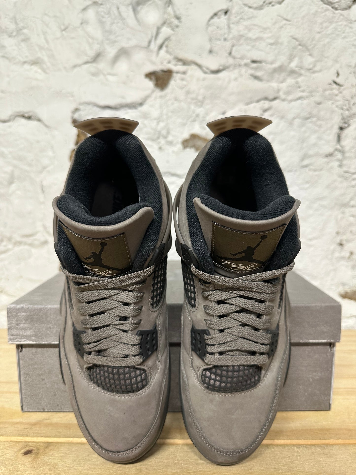 Air Jordan 4 Cave Stone Sz 9.5
