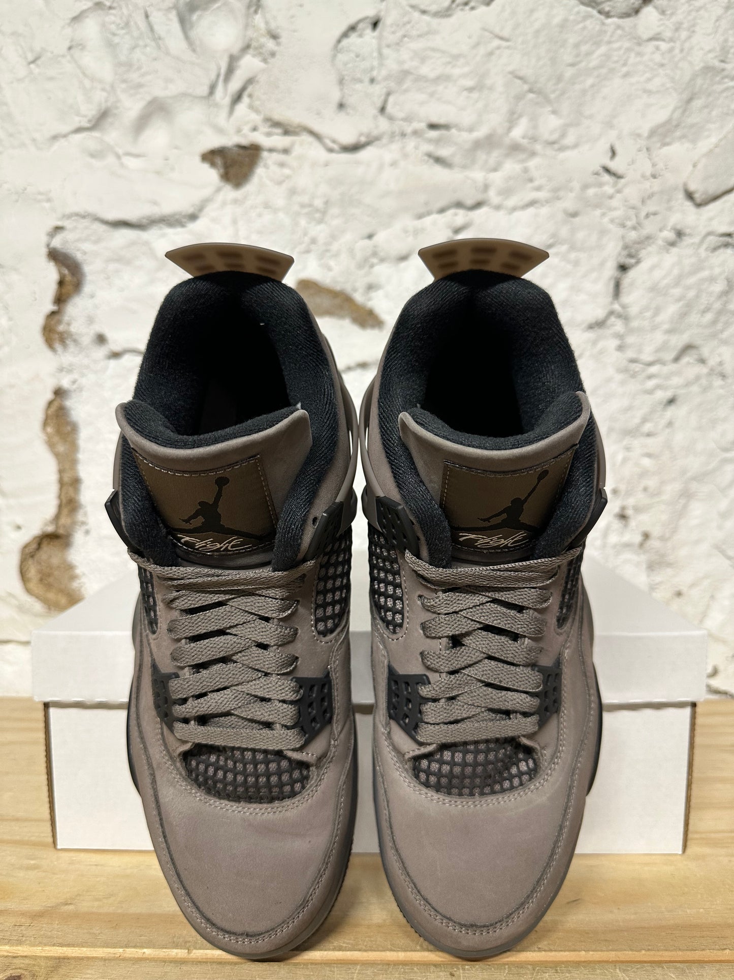 Air Jordan 4 Cave Stone Sz 9.5