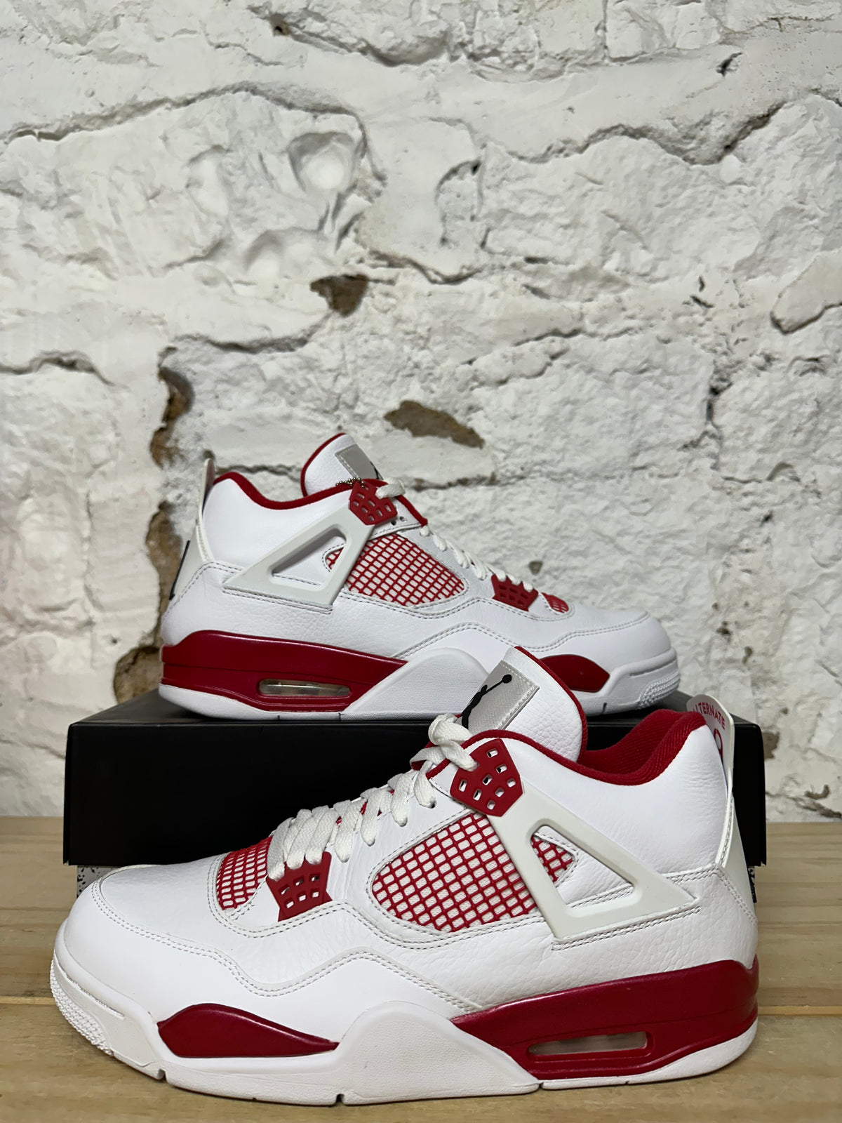 Air Jordan 2019 Alternate 89 size 10 Get Your Best Look at the Air Jordan IV  main image 3