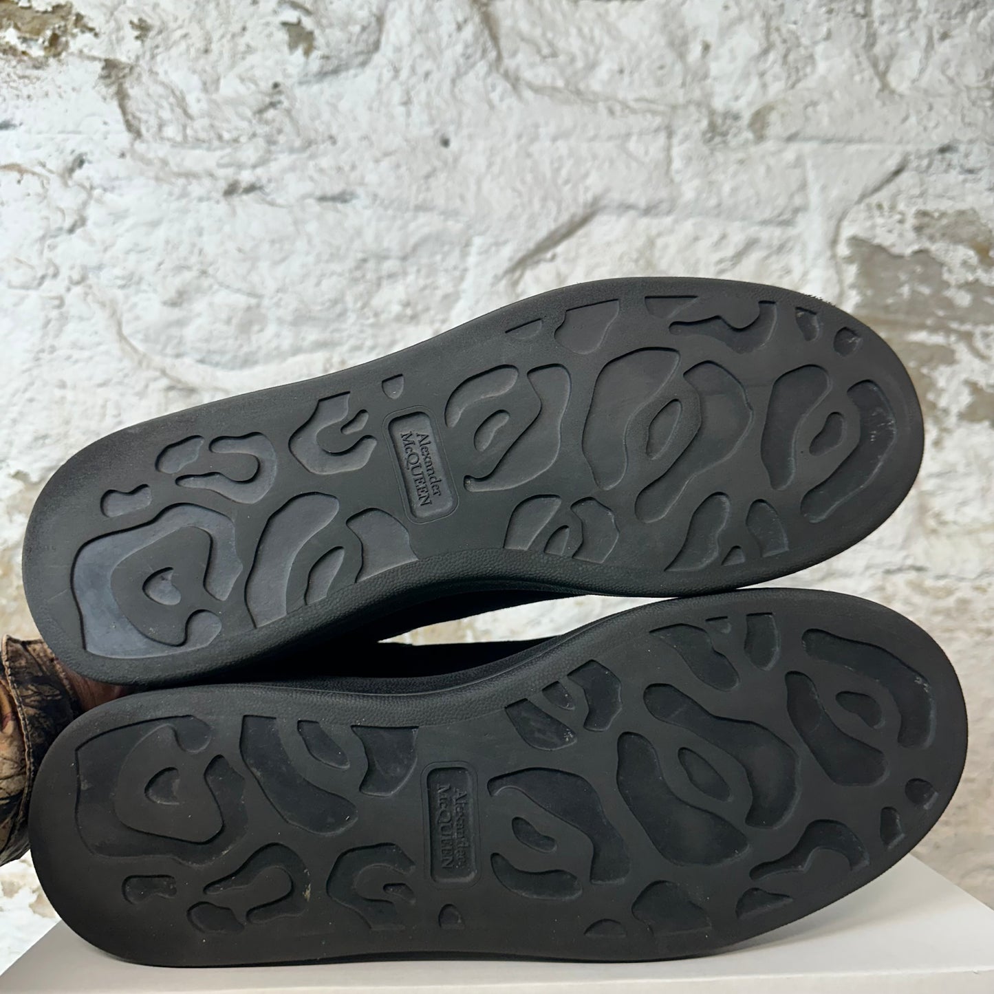 Alexander Mcqueen Triple Black Suede Sneaker Sz 12 (45)