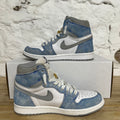 Air Jordan 1 High Hyper Royal Sz 5.5