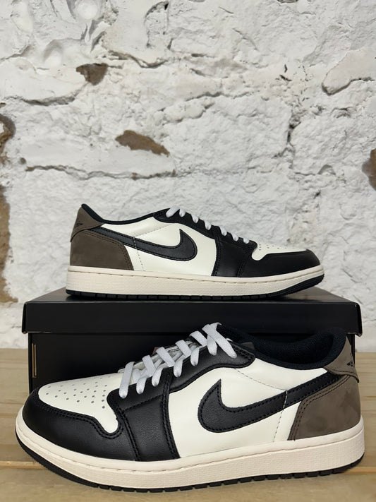 Air Jordan 1 Low Mocha Sz 9 DS