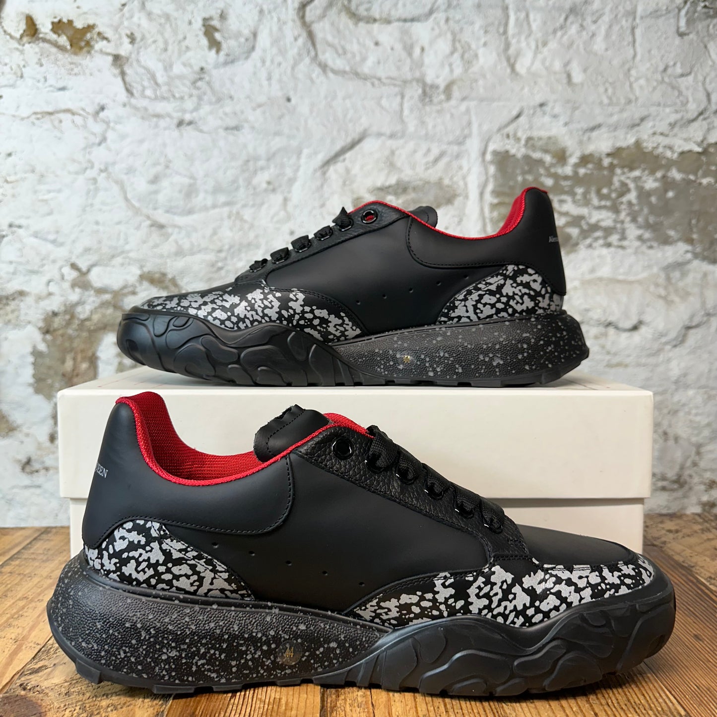 Alexander McQueen Black Red Grey Court Trainer Sneaker Sz 11 (44)
