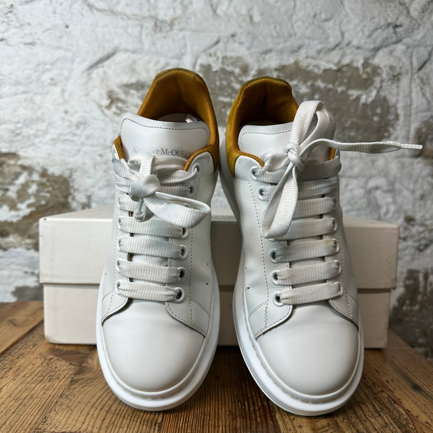 Alexander McQueen Mineral Yellow Tab White Sneaker Sz 7 (40)
