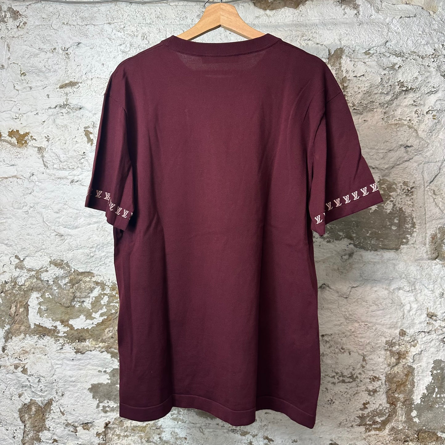 Louis Vuitton Marque Maroon T-Shirt Sz L