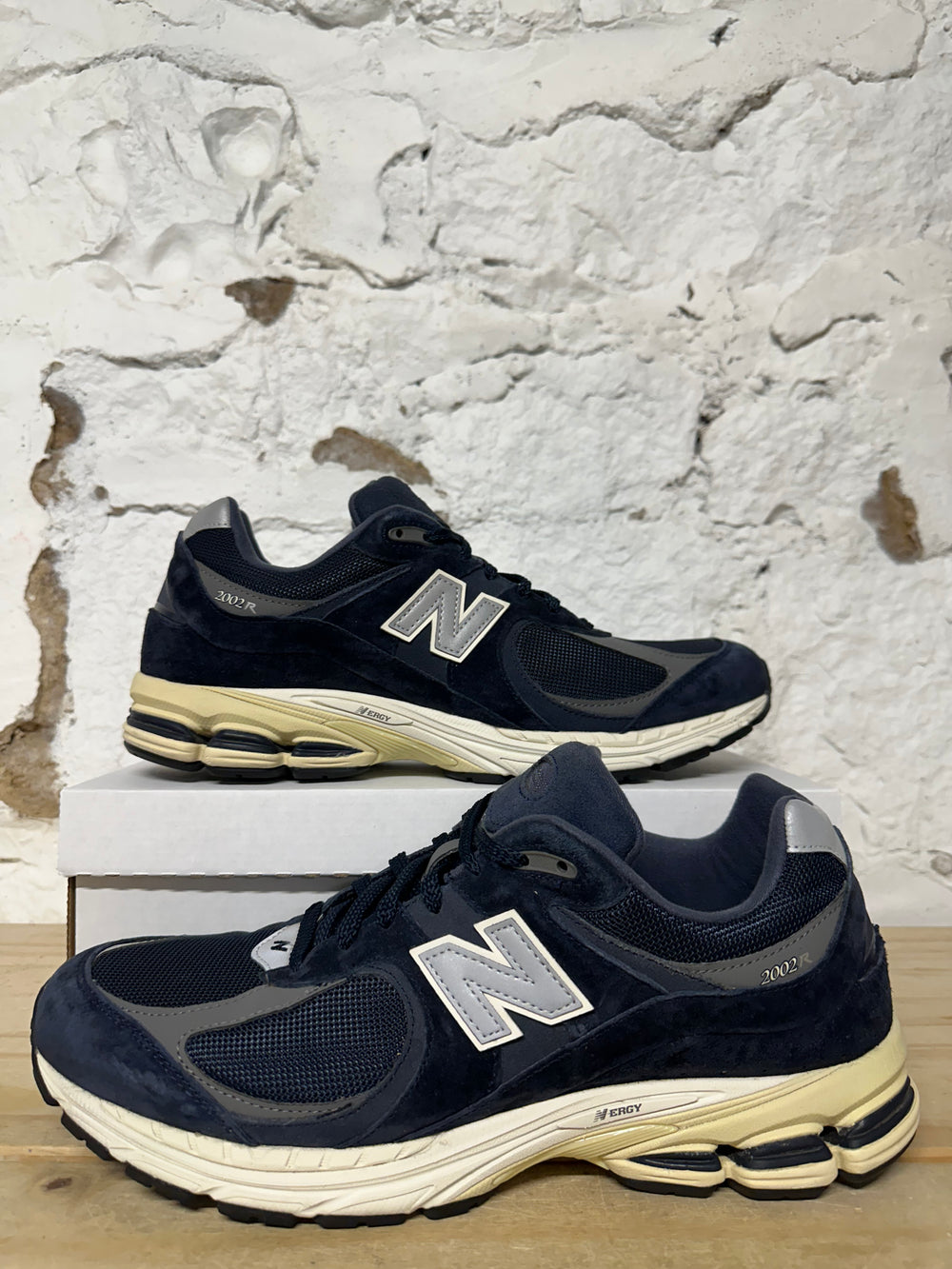 New Balance 2002R Eclipse Castlerock Sz 14