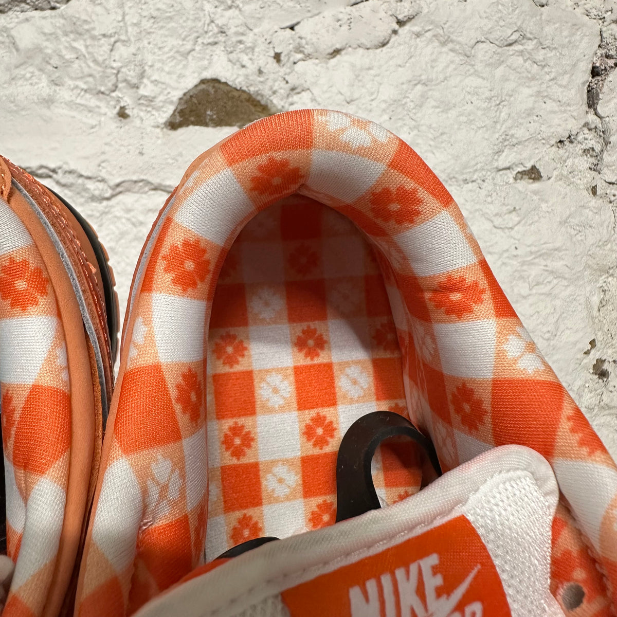 Nike SB Dunk Low Concepts Orange Lobster Sz 8 DS