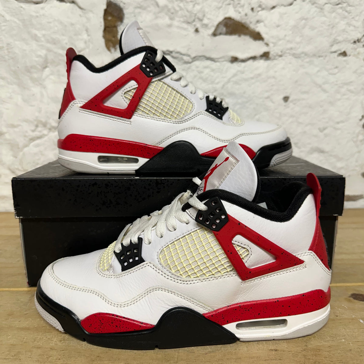 Air Jordan 4 Red Cement Sz 7.5
