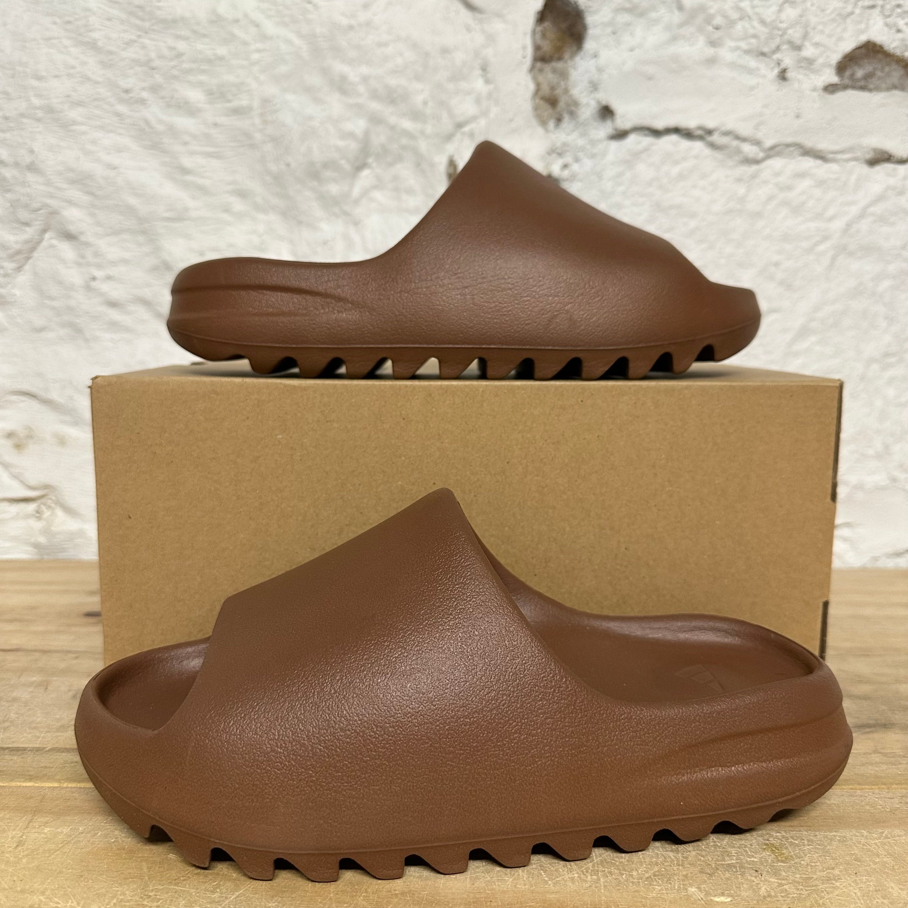 Yeezy Slide Flax Sz 7