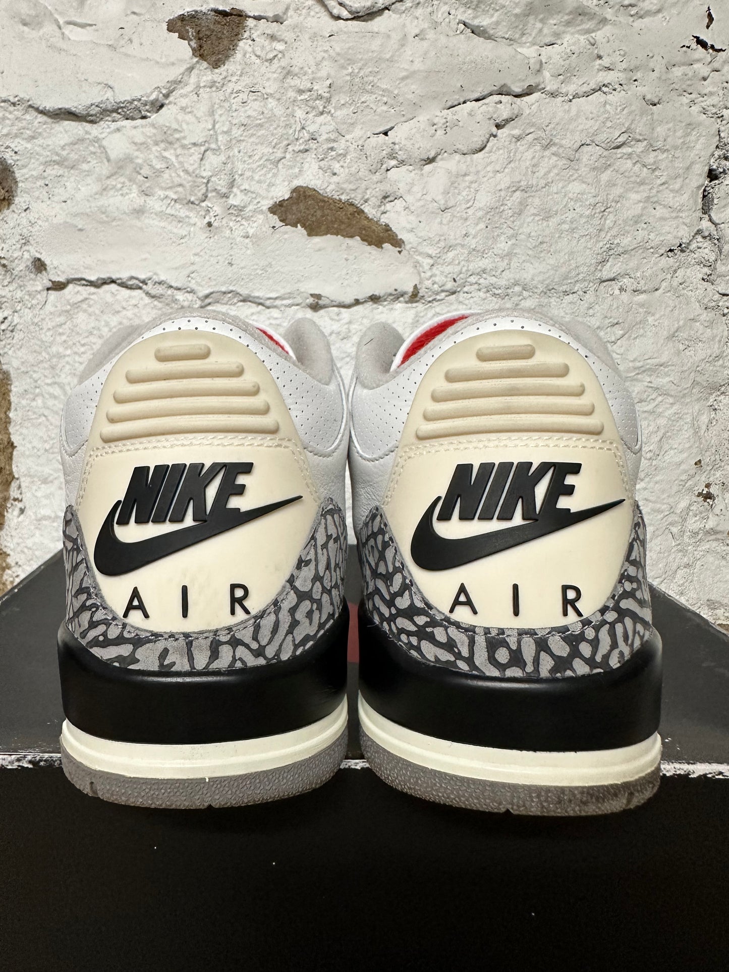 Air Jordan 3 White Cement Reimagined Sz 9.5
