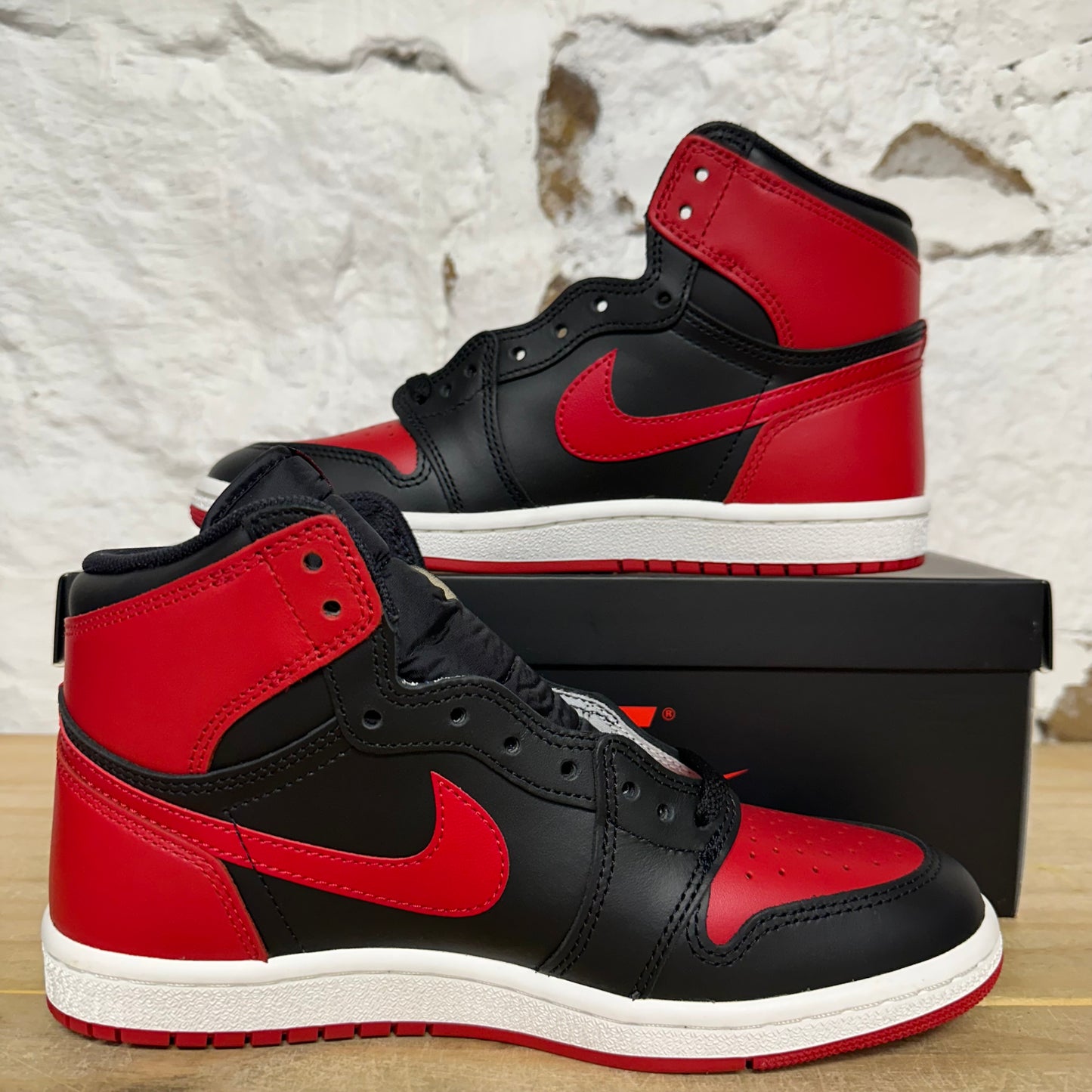 Air Jordan 1 High '85 Bred Sz 8 DS
