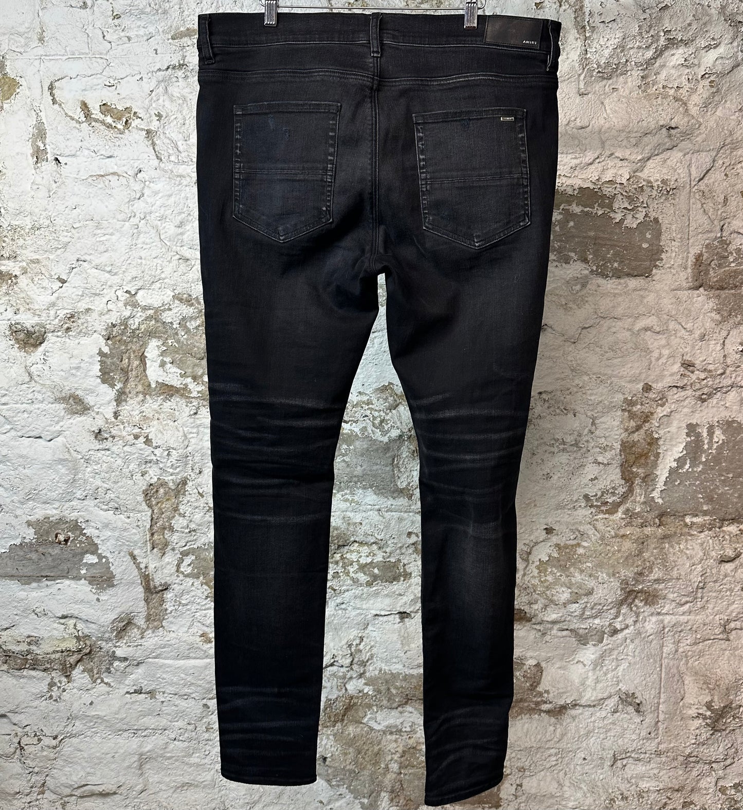 Amiri Knee Rip Plain Faded Black Denim Jeans Sz 38