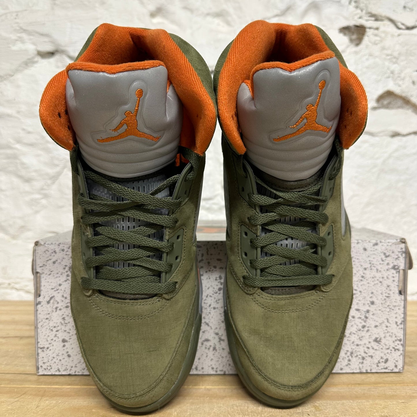 Air Jordan 5 Olive Sz 12