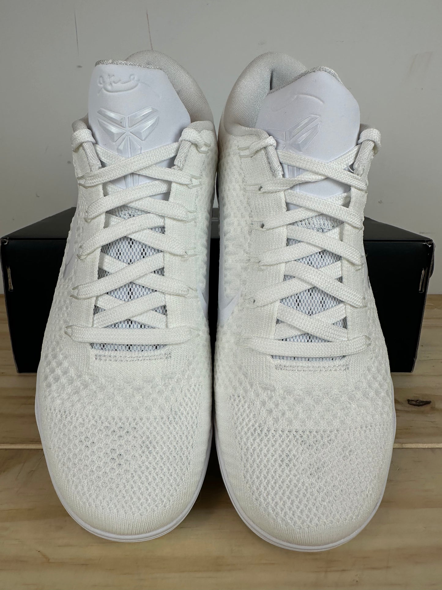 Nike Kobe 9 Low Halo Sz 8 DS