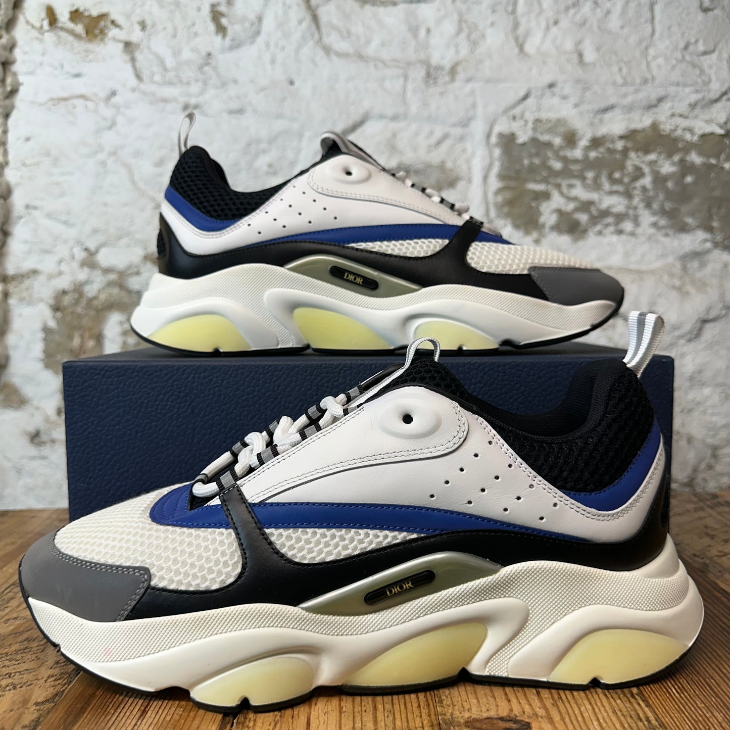 DIor B22 White Blue Black Sneaker Sz 12 (45)